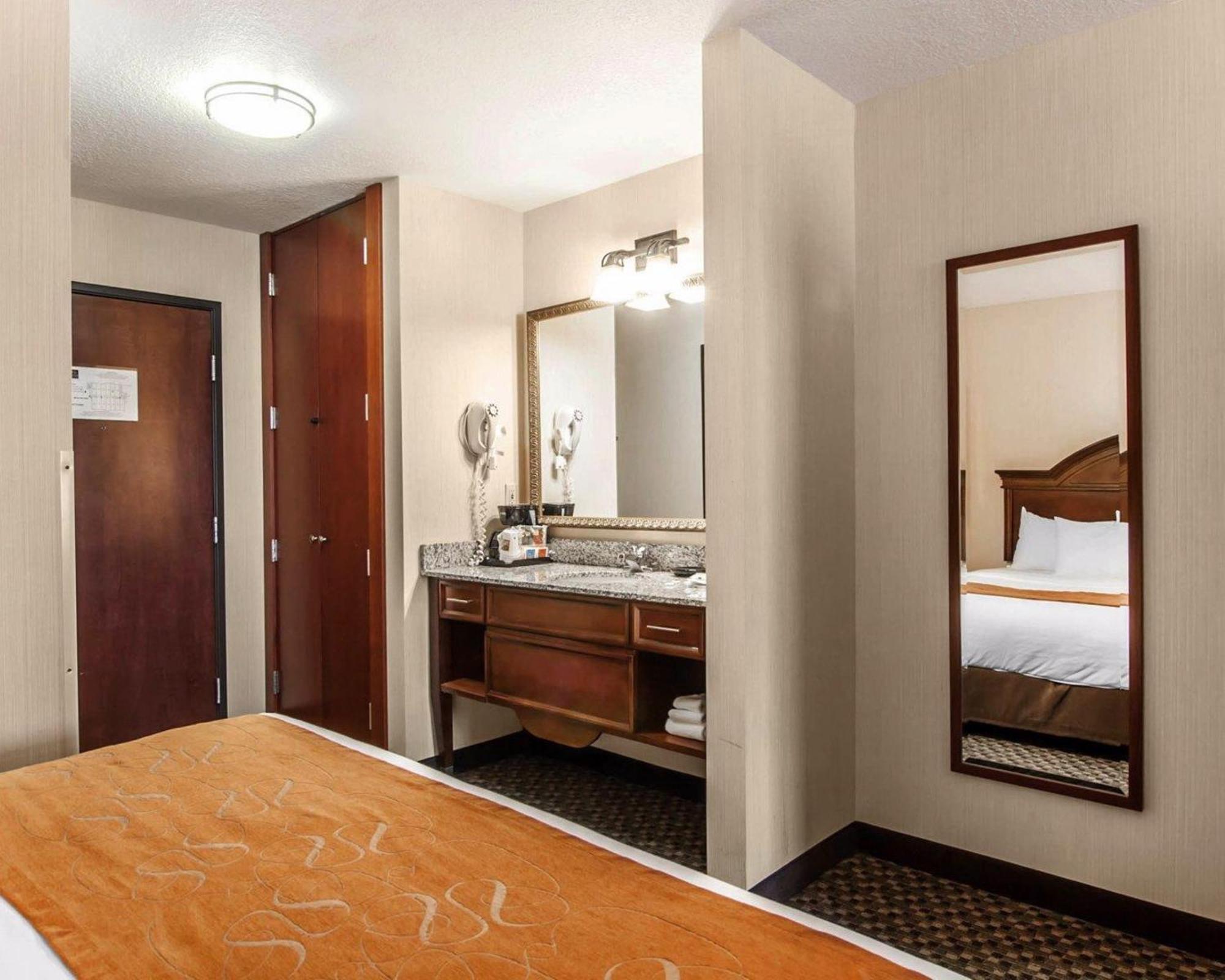Comfort Suites Corvallis Rum bild
